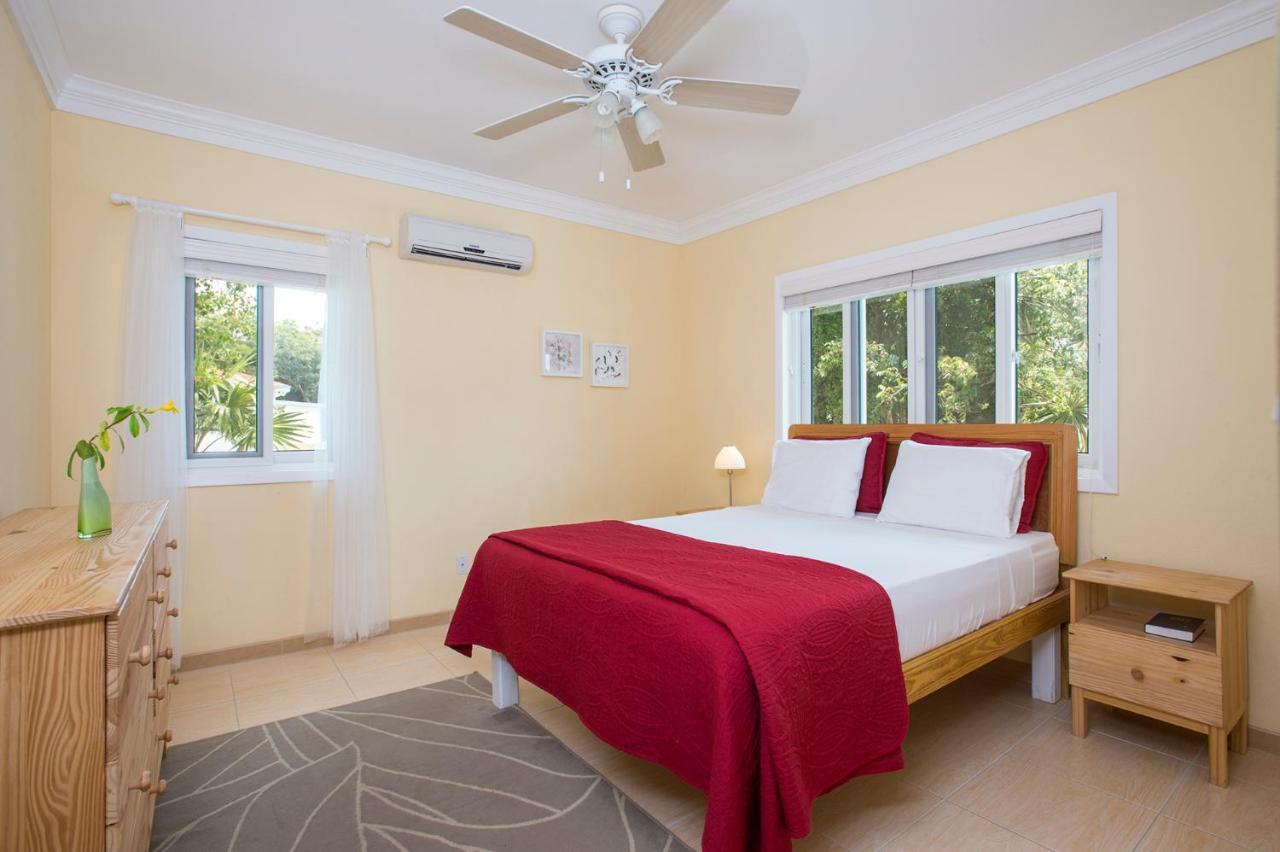 Palmetto Point Sir Charles Guest House المظهر الخارجي الصورة
